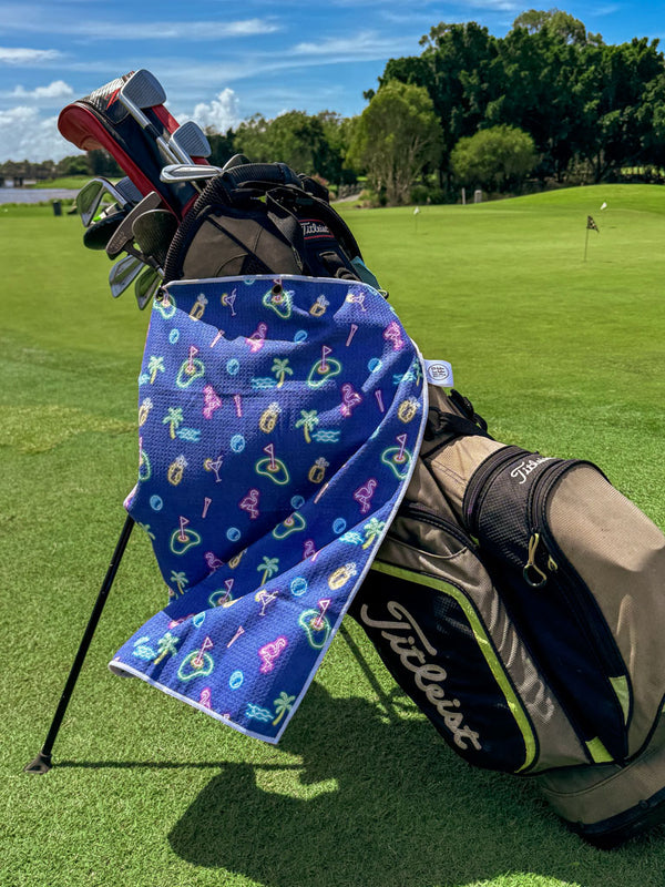 Pink Flamingo - Premium Golf Towel